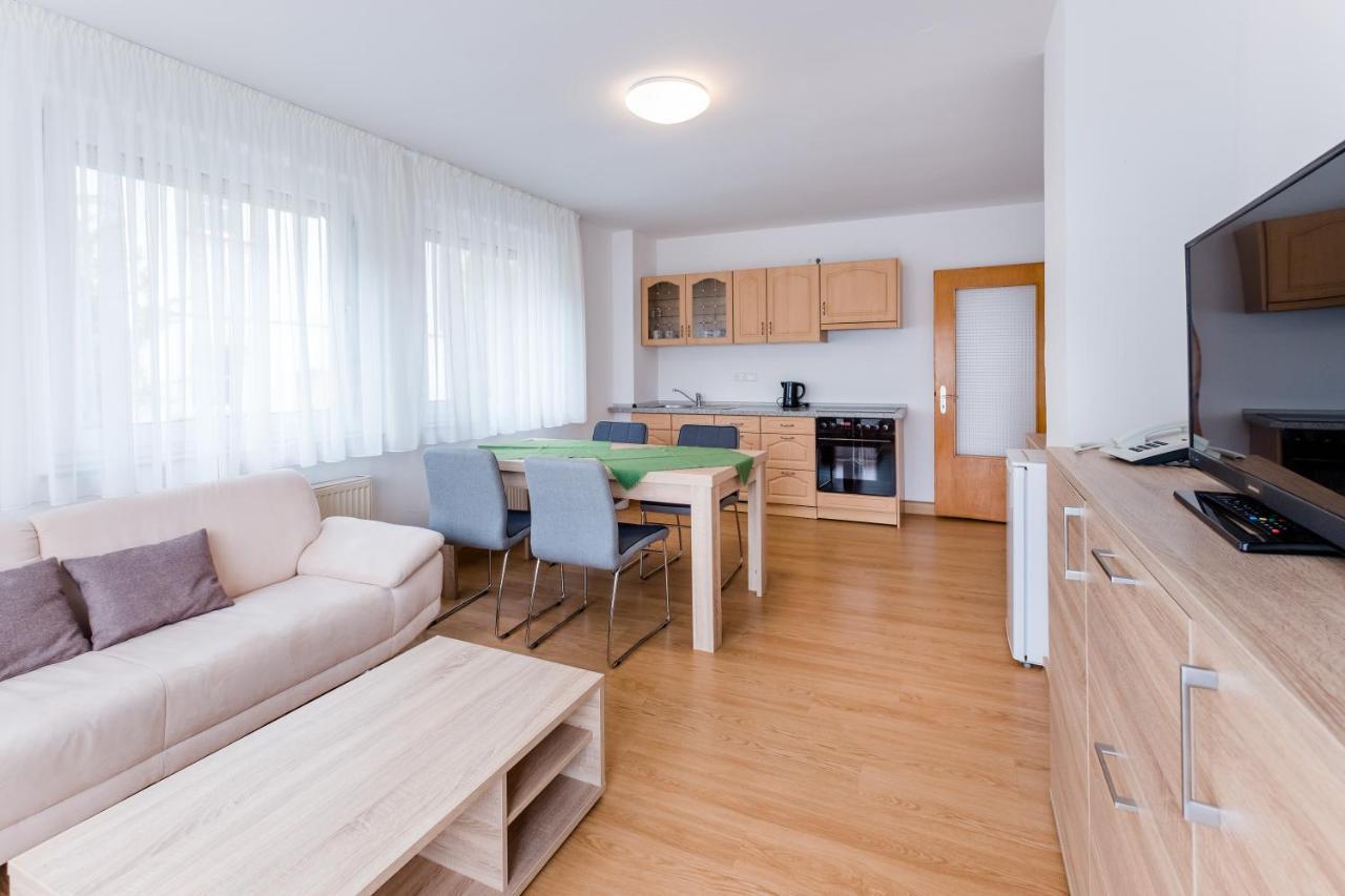 Hotel Zur Post E.K. Waischenfeld Bagian luar foto
